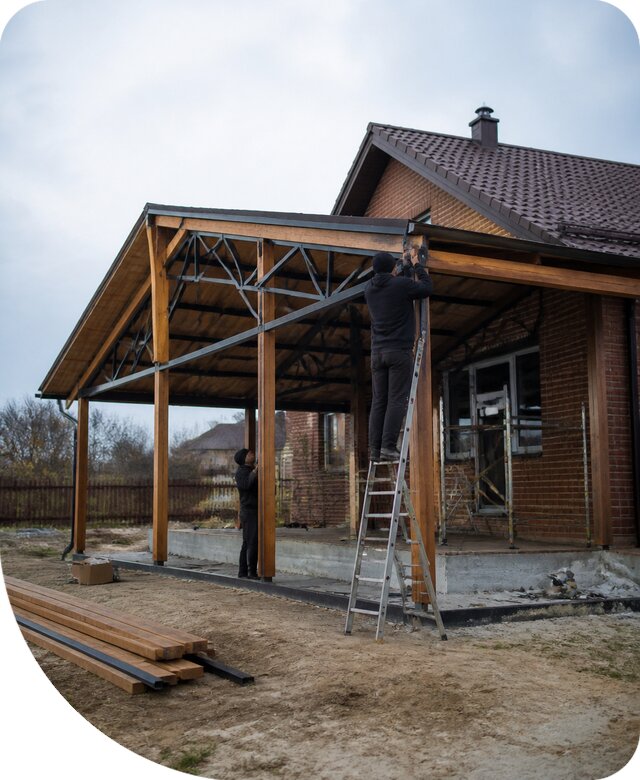 Пристройка навеса к дому и участку в Пскове под ключ